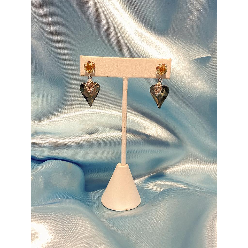 Aretes zircon